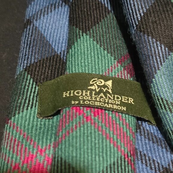 LOCHCARRON Highlander Collection Scotland Lambswool Necktie Blue Green Red 57" - Picture 4 of 5